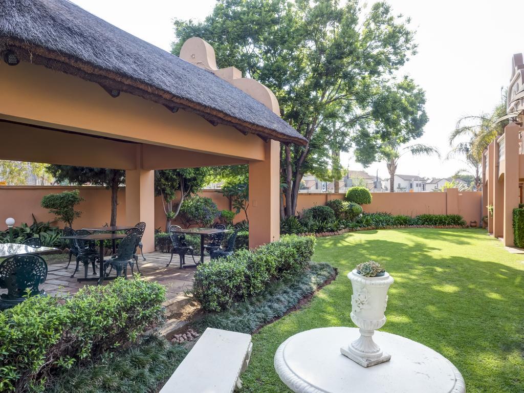 The Elegant Lodge Menlo Park Pretoria Exterior photo