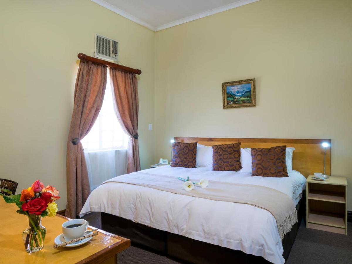 The Elegant Lodge Menlo Park Pretoria Exterior photo